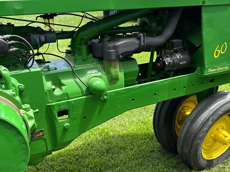 john-deere-60-image-25