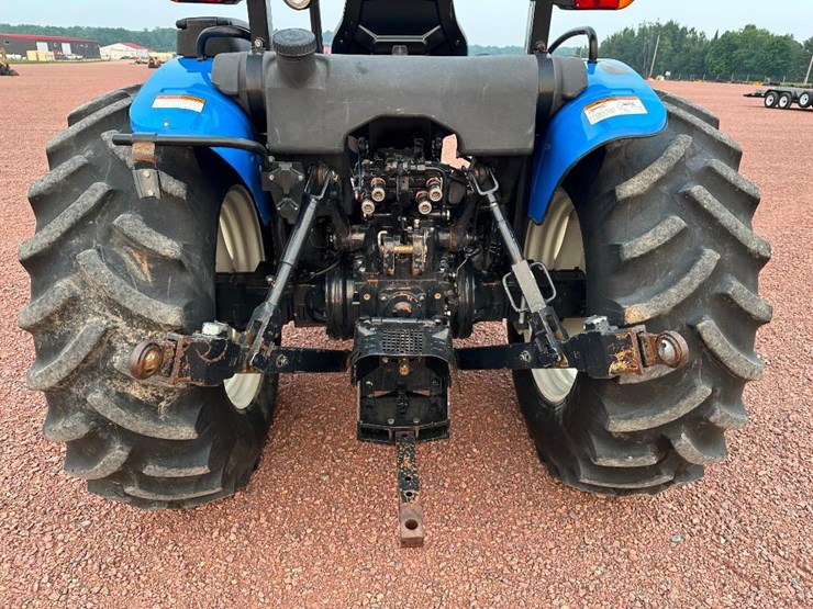 2005-new-holland-tn75a-image-22