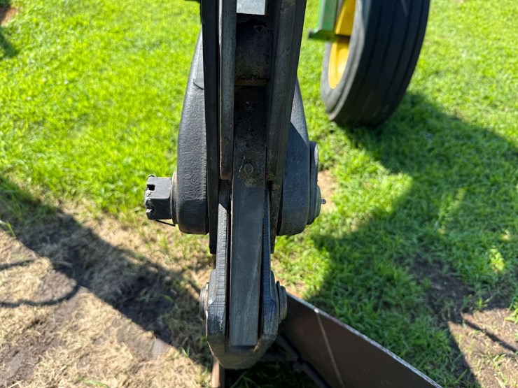john-deere-3710-image-18