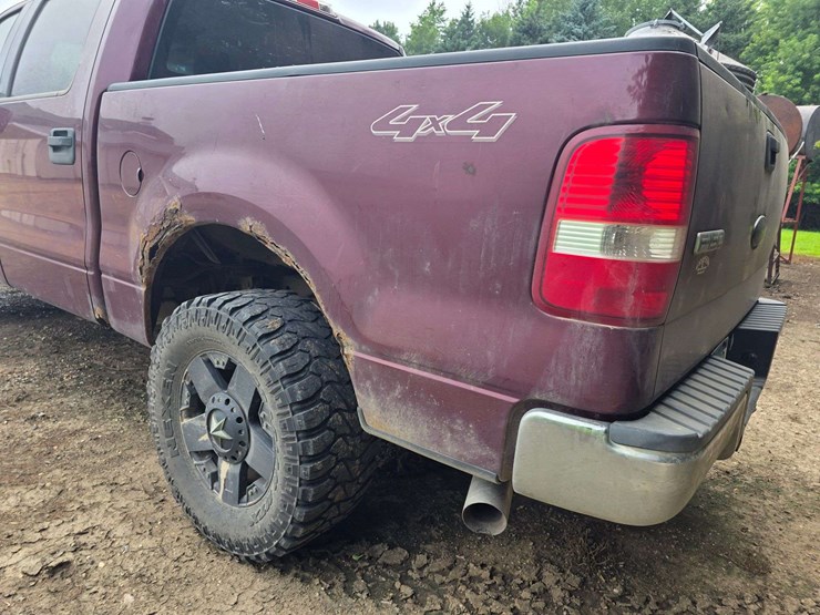 2004-ford-f150-xlt-image-16
