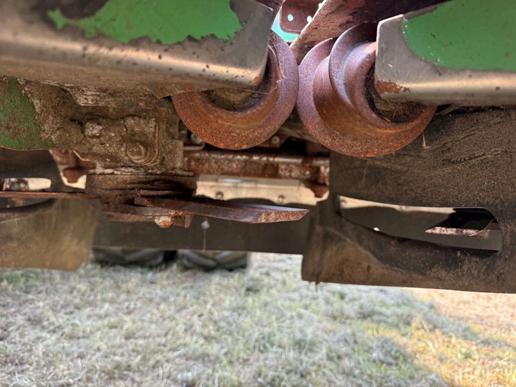 2013-john-deere-612c-image-24