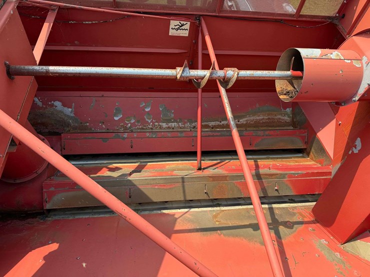 case-ih-1660-image-30