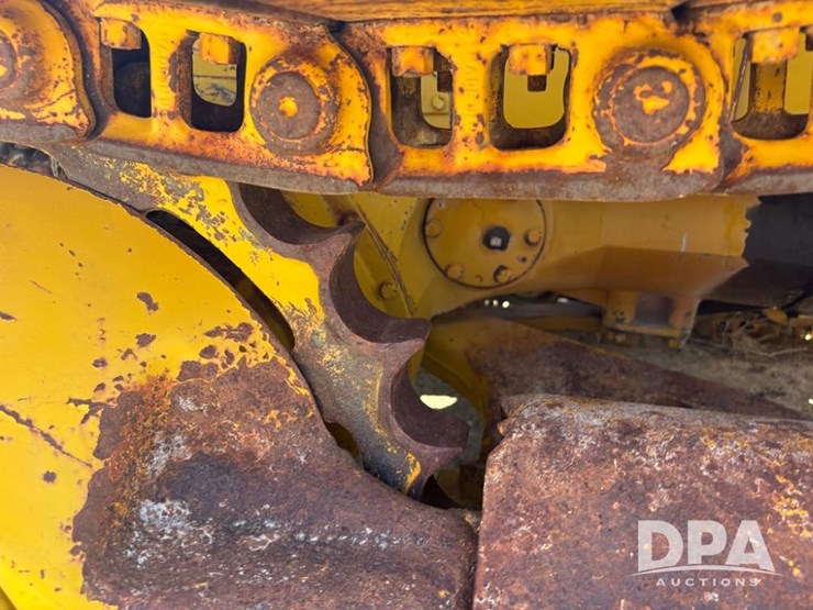 caterpillar-d4-image-23