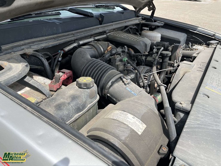 2008-chevrolet-silverado-3500hd-image-16