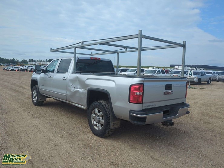 2015-gmc-sierra-3500hd-image-3