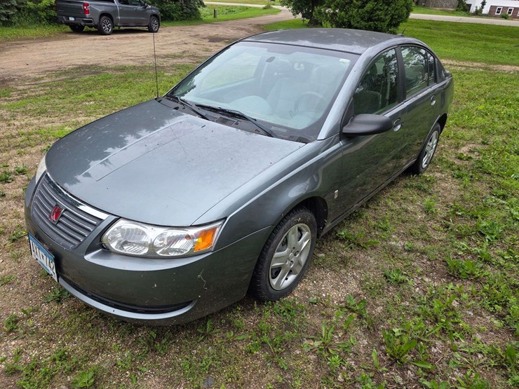 2007-saturn-ion,-89,802-miles,-auto-transmission,-2.2l-eco-tech-engine,-cd/am/fm,-4-door,-15”-tires,-image-2