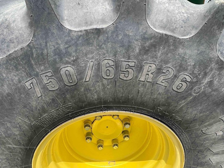 2021-john-deere-s680-image-42