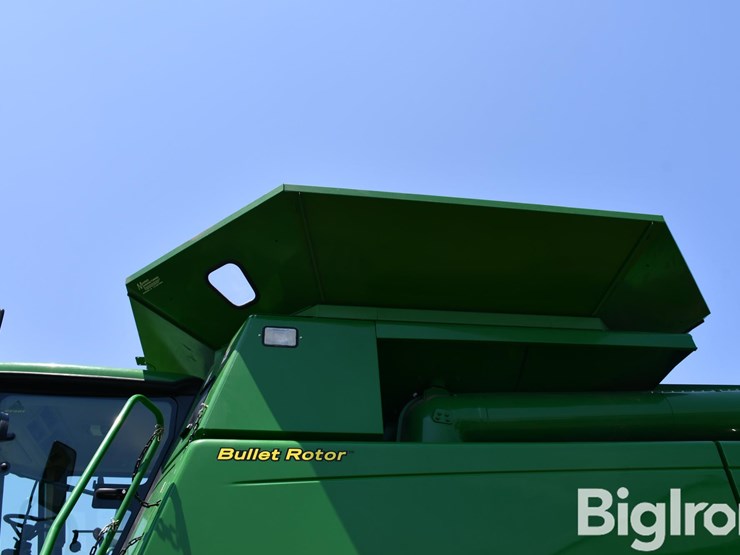 2007-john-deere-9560-sts-image-17
