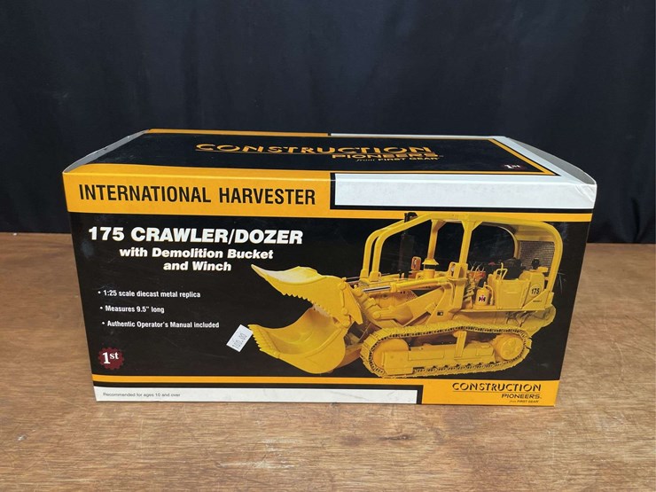 1/25-ih-175-crawler-dozer-nib-1st-gear-image-9