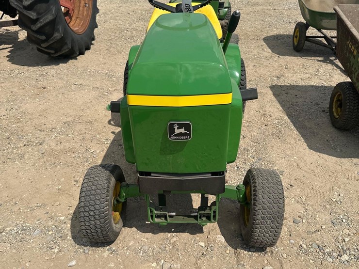 john-deere-100-image-2