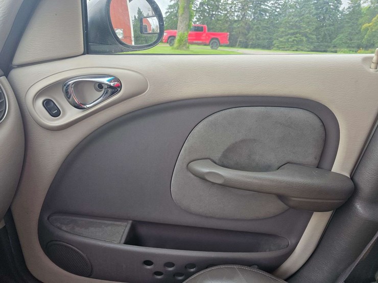 2001-chrysler-pt-cruiser-limited-edition,-129,033-miles,-5-speed-manual-transmission,-sun-roof,-cd/c-image-36