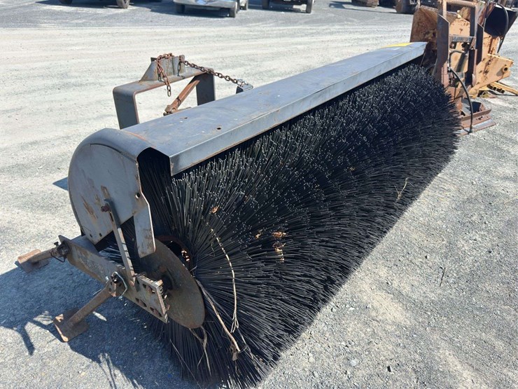 sweepster-3pt-hitch-sweeper￼-image-2