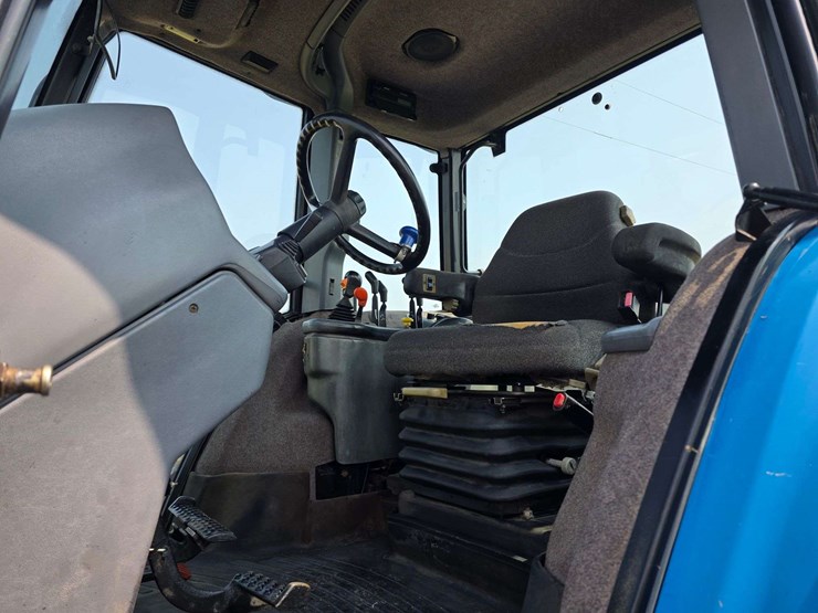 1999-new-holland-8770-image-37