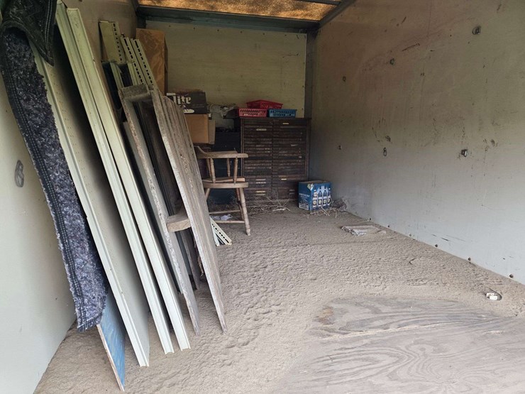 approx-16’-shipping-container,-overhead-door-needs-attention,-*seller-has-#-of-mover-if-needed,-limi-image-6