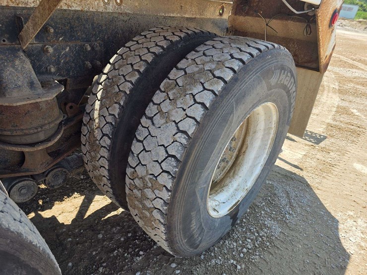 1998-cummins-m11-image-65