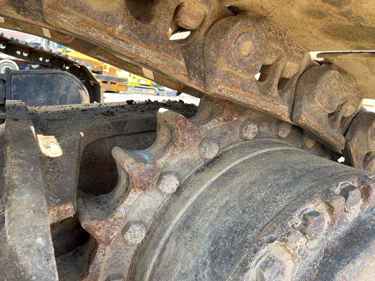 caterpillar-345c-image-19