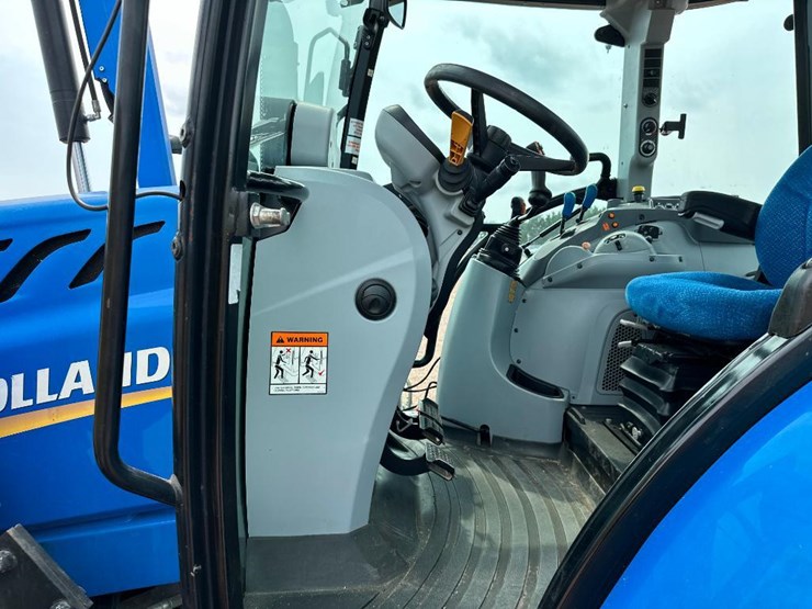 2017-new-holland-t5.110-image-47