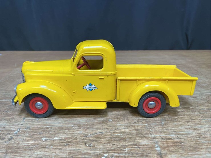 international-pickup-product-miniature-image-2