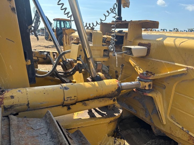 2018-caterpillar-d6t-lgp-image-21