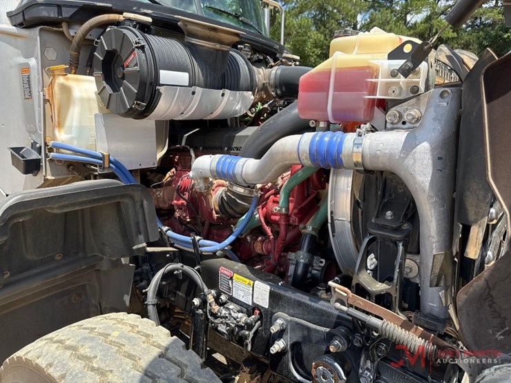 2021-mack-gr64f-granite-dump-truck-image-15