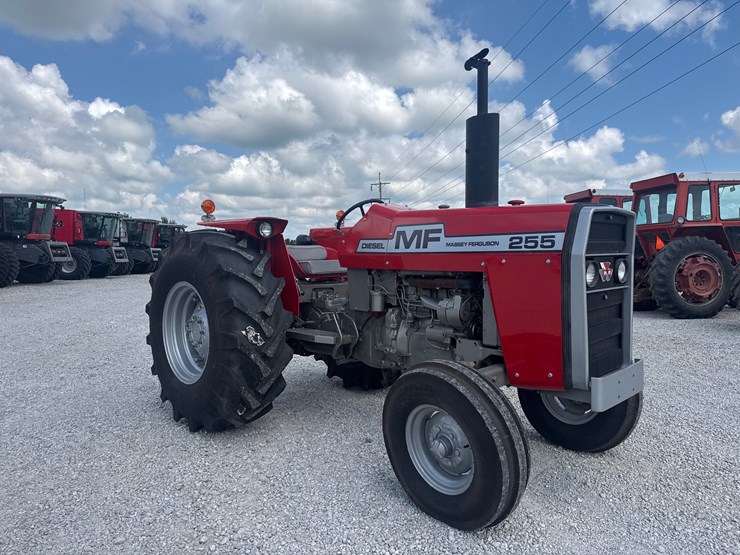 massey-ferguson-255-image-8