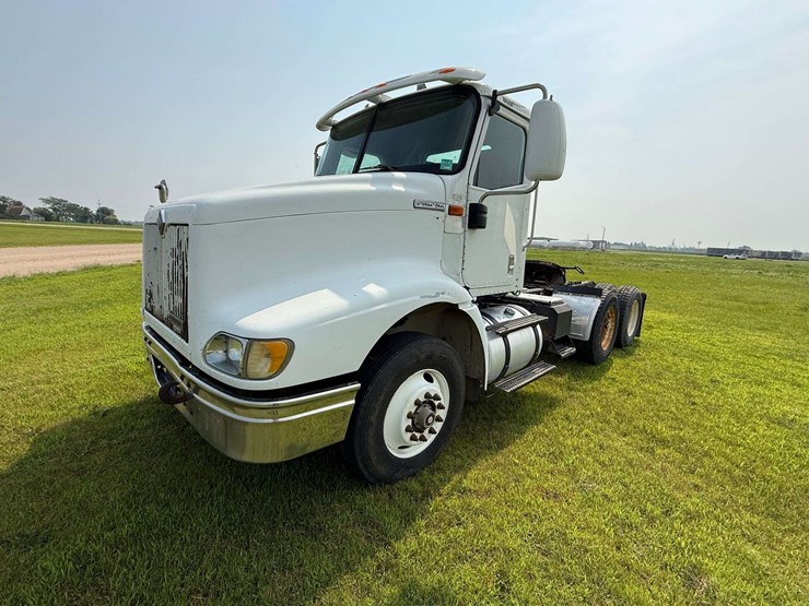 2000-international-9100-image-16