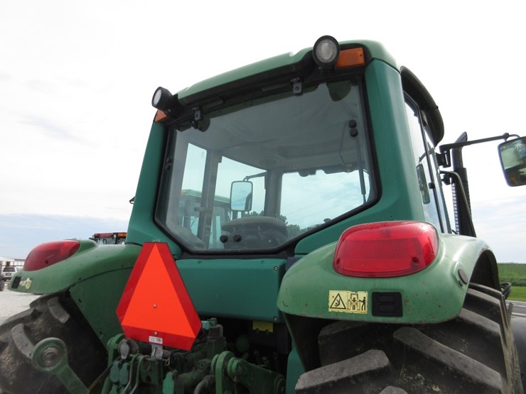john-deere-6420-image-4