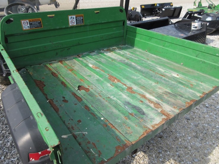 john-deere-gator-image-5