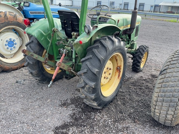 john-deere-850-image-8
