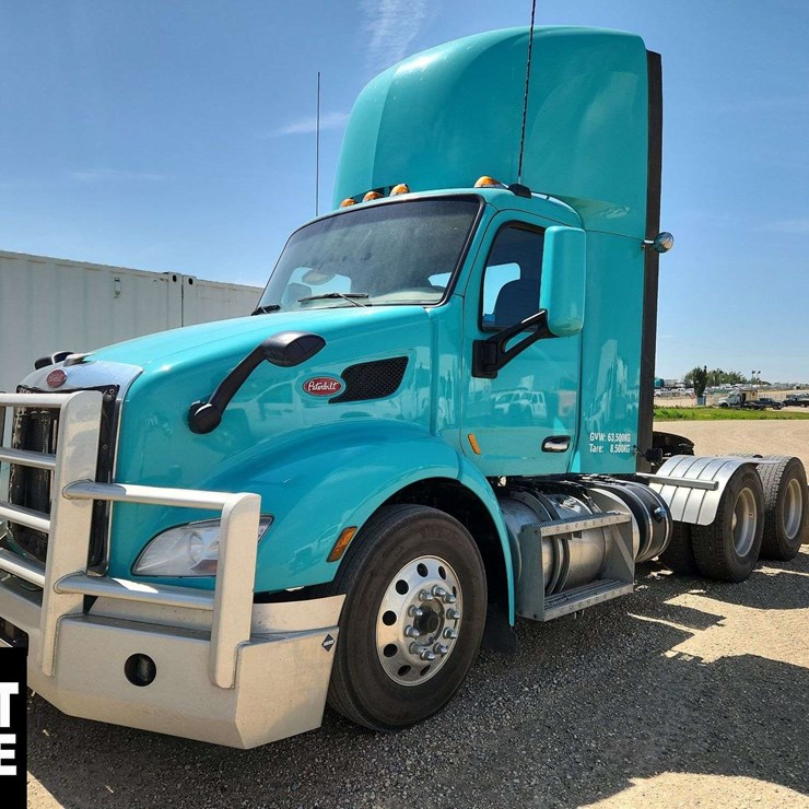 2019 PETERBILT 579