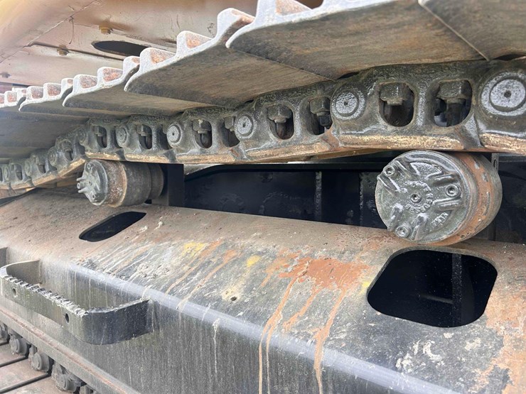 2018-caterpillar-320gc-image-19