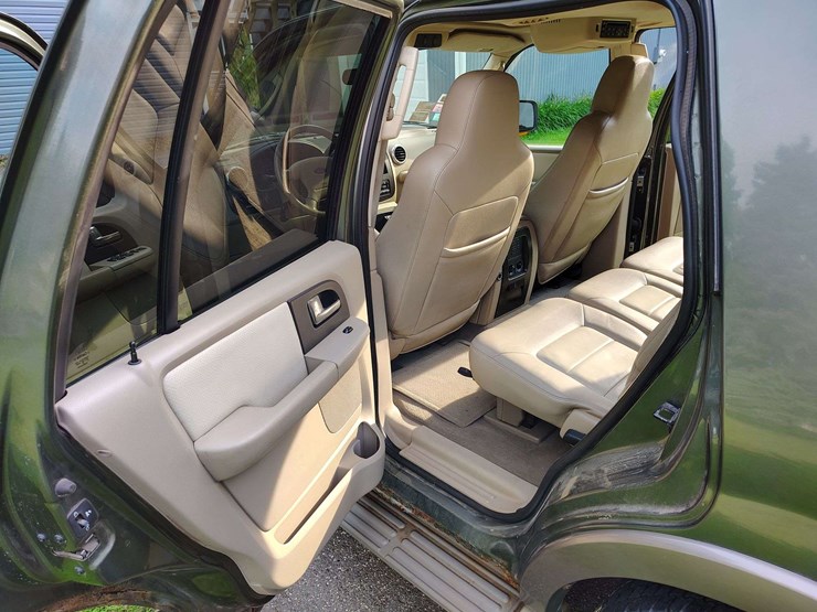 2003-ford-expedition-image-33