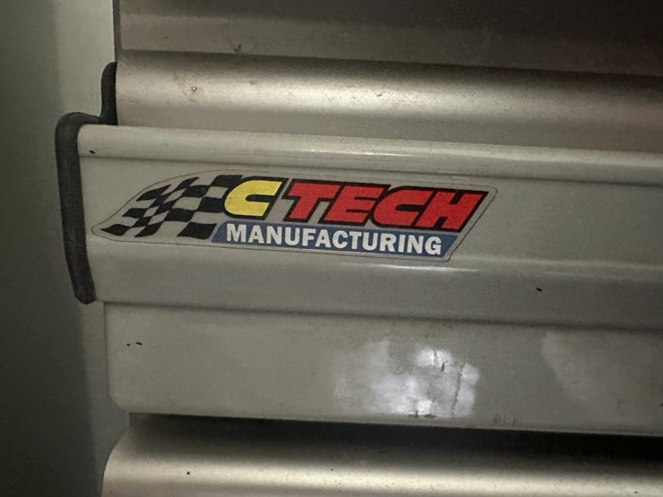 #8581-•-tool-chest-image-11