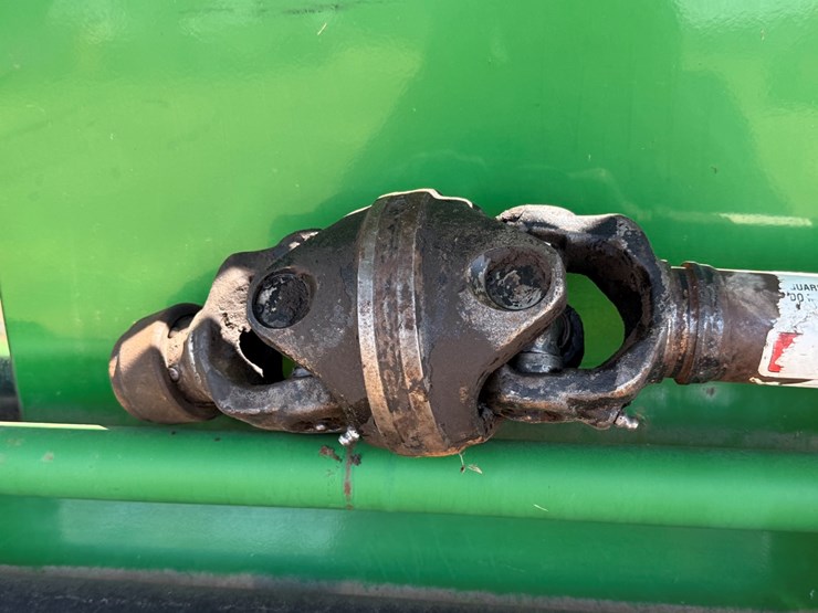 john-deere-569-image-17