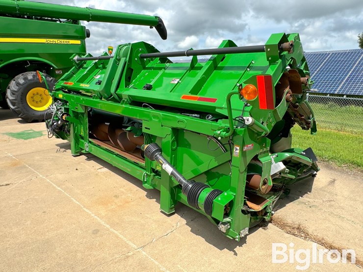 2020-john-deere-712fc-image-11