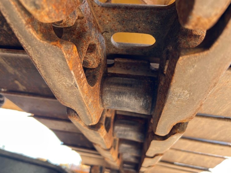 caterpillar-325fl-image-20