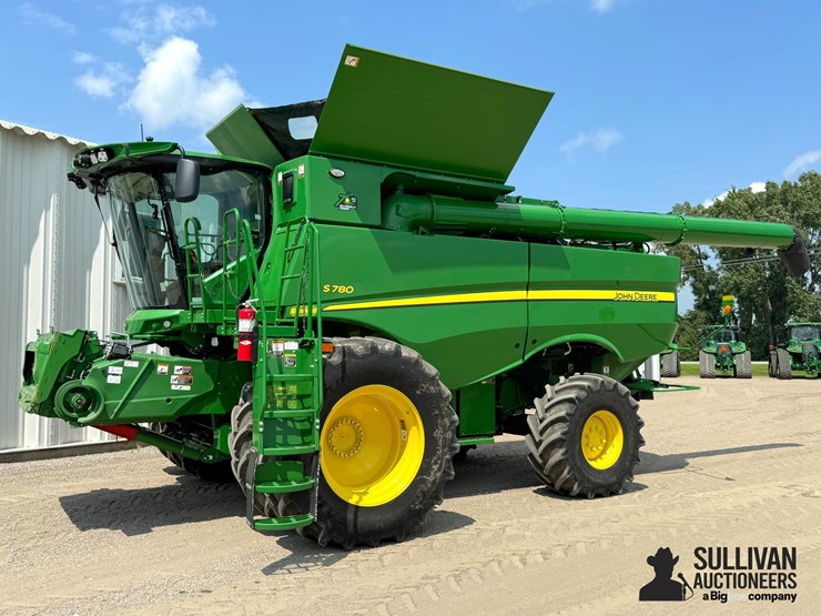 2022-john-deere-s780-image-1