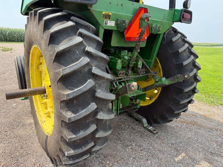 1977-john-deere-4230-image-21
