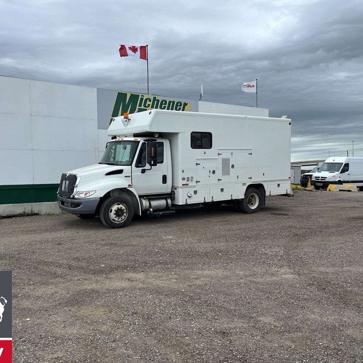 2012 INTERNATIONAL DURASTAR 4300