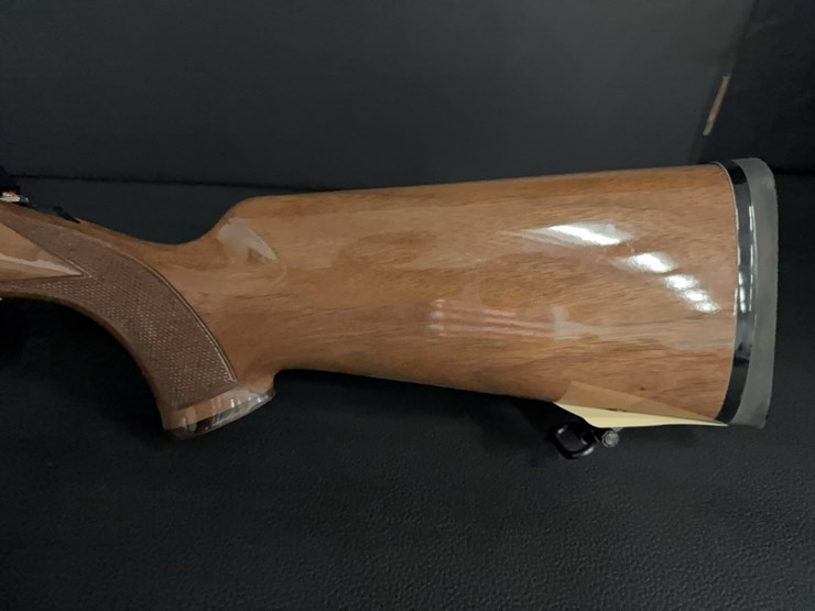 browning-a-bolt-medallion-rifle-image-9