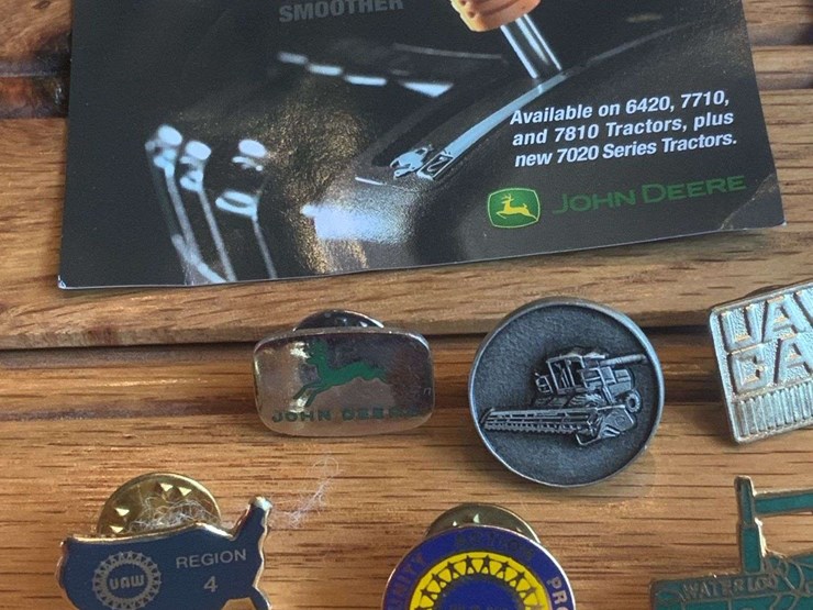 john-deere-pins-image-4