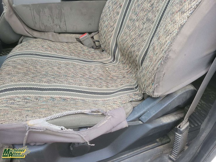 2018-ford-550-image-27