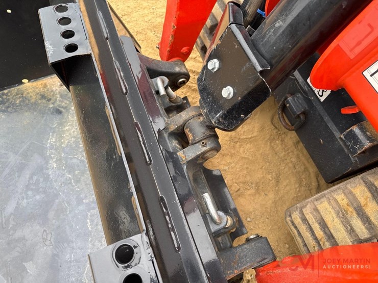 2024-kubota-scl1000-image-5