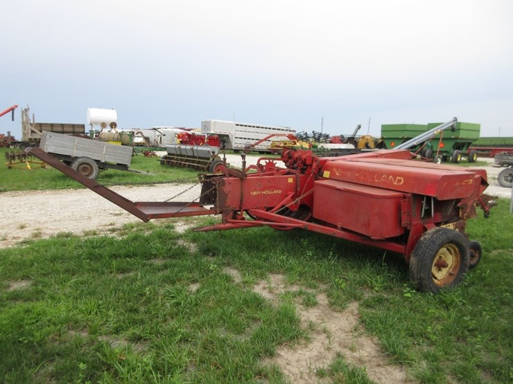 new-holland-273-image-3
