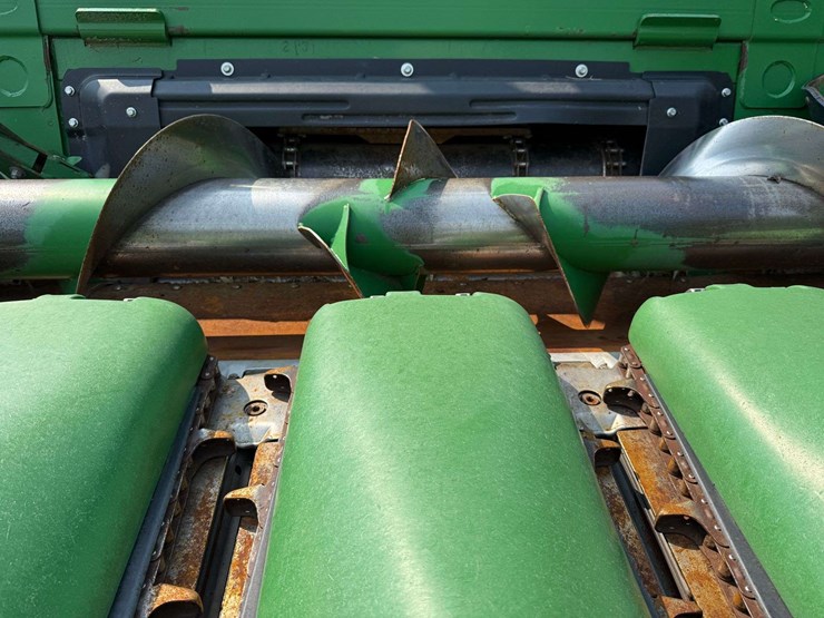 2013-john-deere-612c-image-5