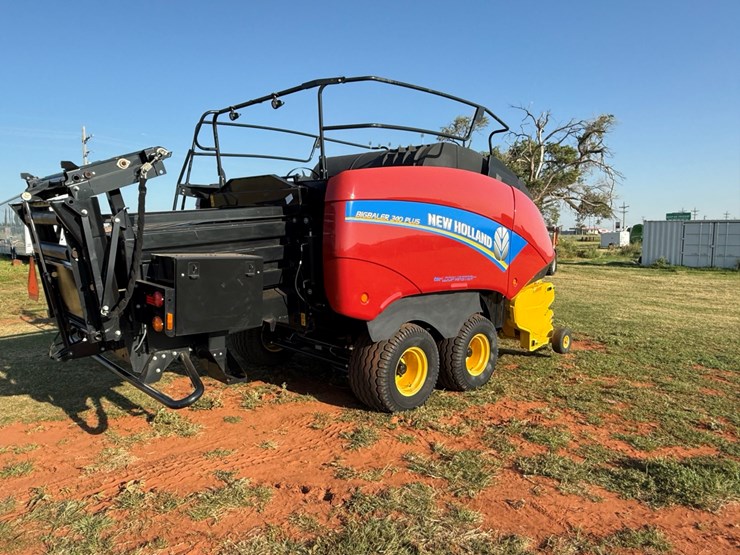 2020-new-holland-big-baler-340-image-8