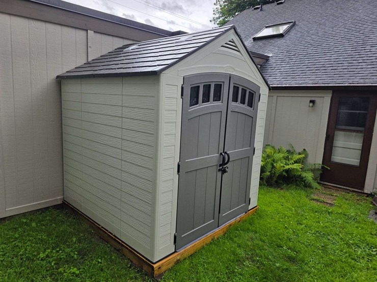 7’-x-7’-suncast-storage-shed,-poly-floor,-appears-to-have-no-leaks,-*buyer-is-responsible-for-remova-image-13
