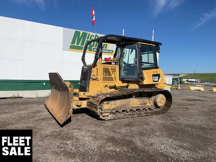 caterpillar-d6k-image-2