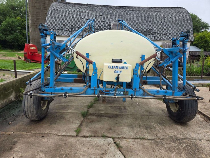 blumhard-60’-pull-type-sprayer,-20”-spacing,-wheels-set-at-120”,-no-pump-or-controls,-500-gallon-pol-image-17