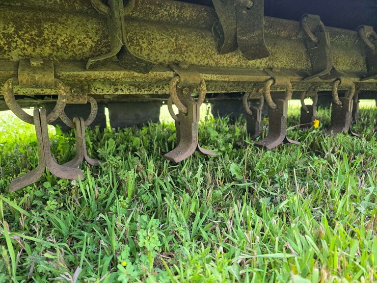 john-deere-27-image-12